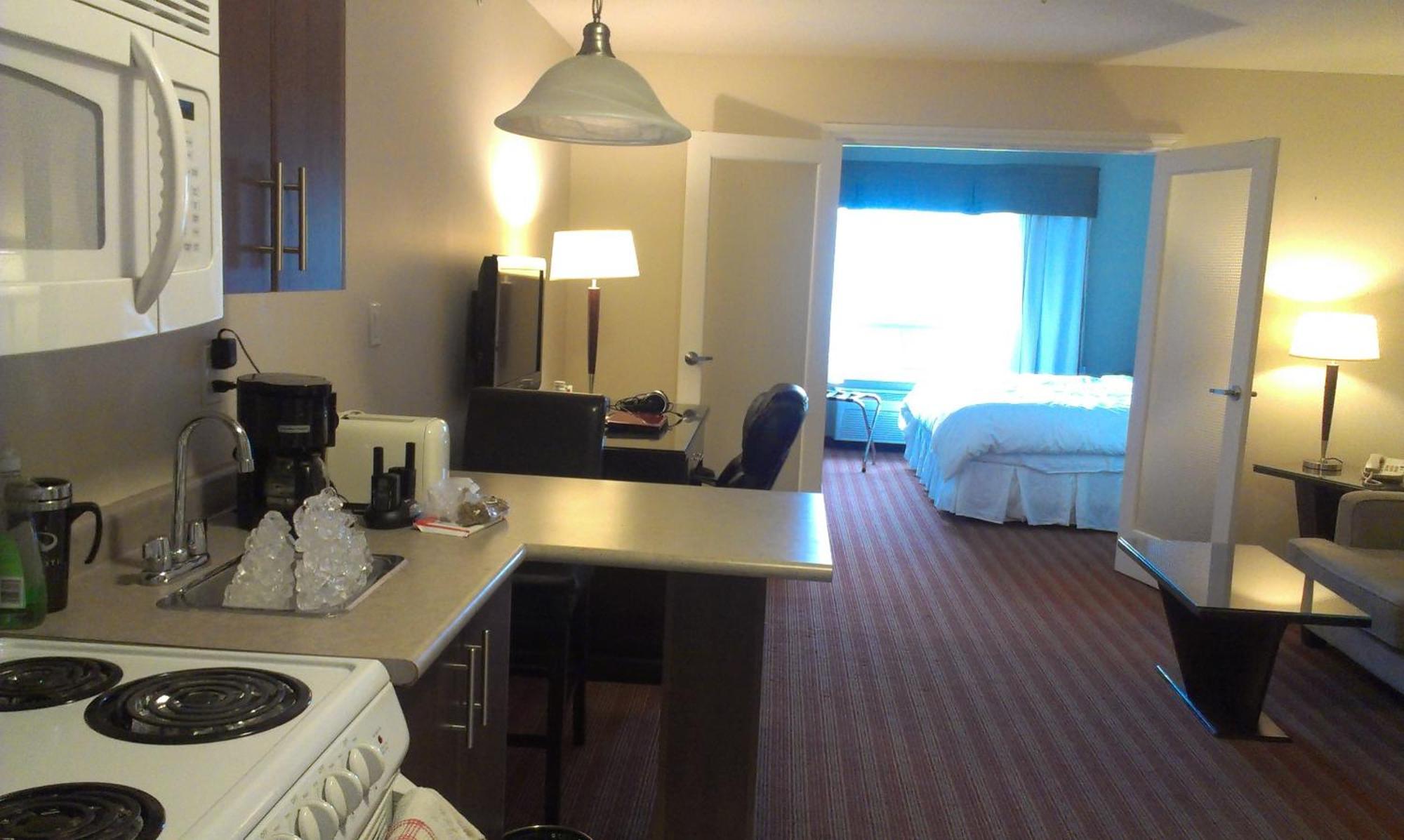 Sigma Inn & Suites Hudson'S Hope Hudson Hope المظهر الخارجي الصورة