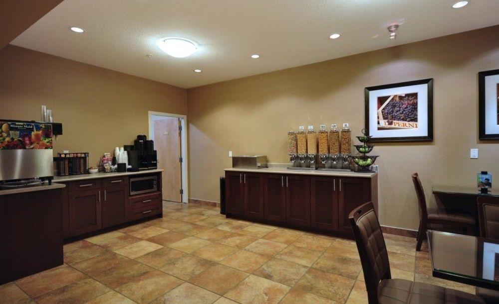 Sigma Inn & Suites Hudson'S Hope Hudson Hope المظهر الخارجي الصورة