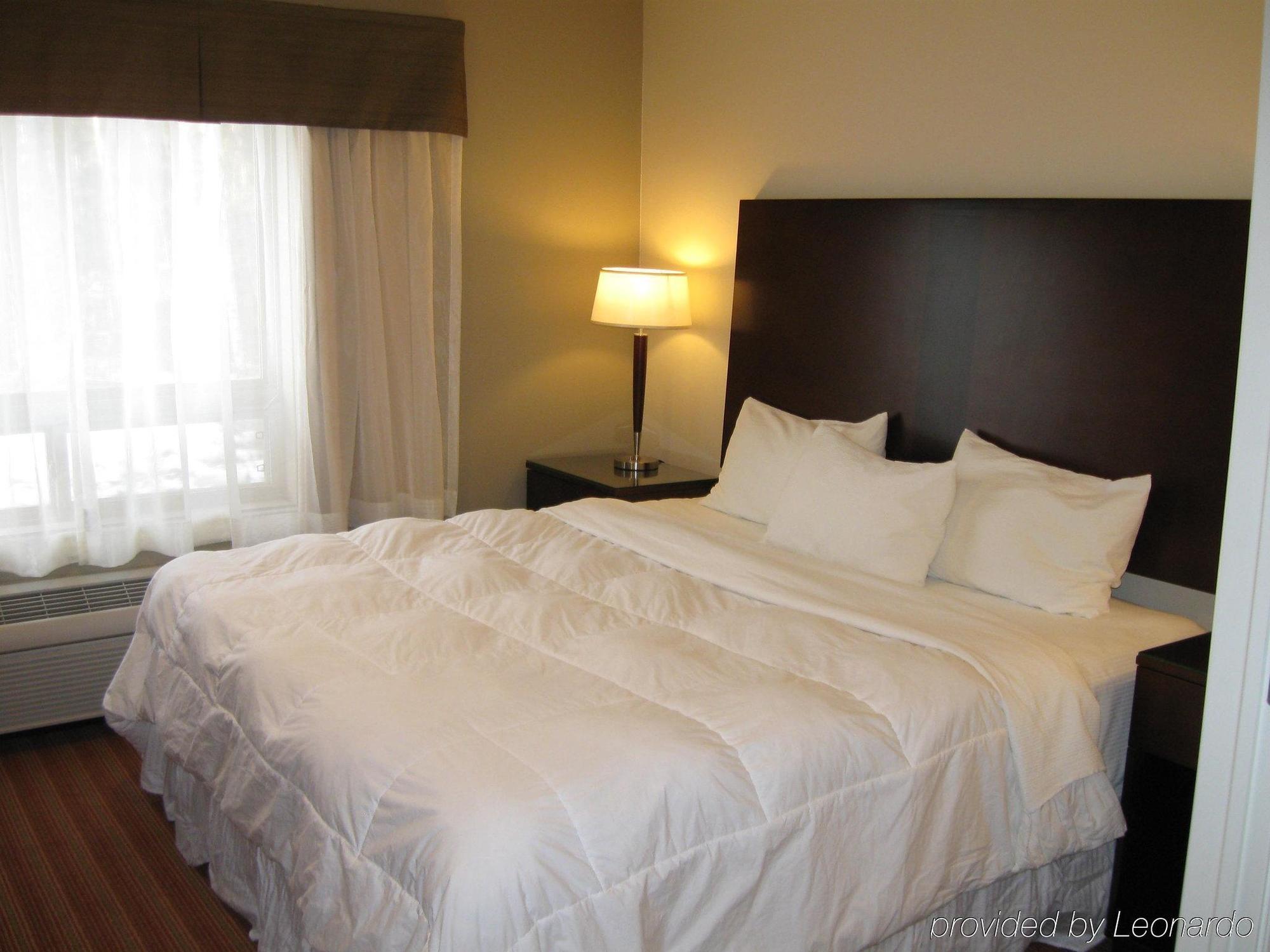 Sigma Inn & Suites Hudson'S Hope Hudson Hope الغرفة الصورة