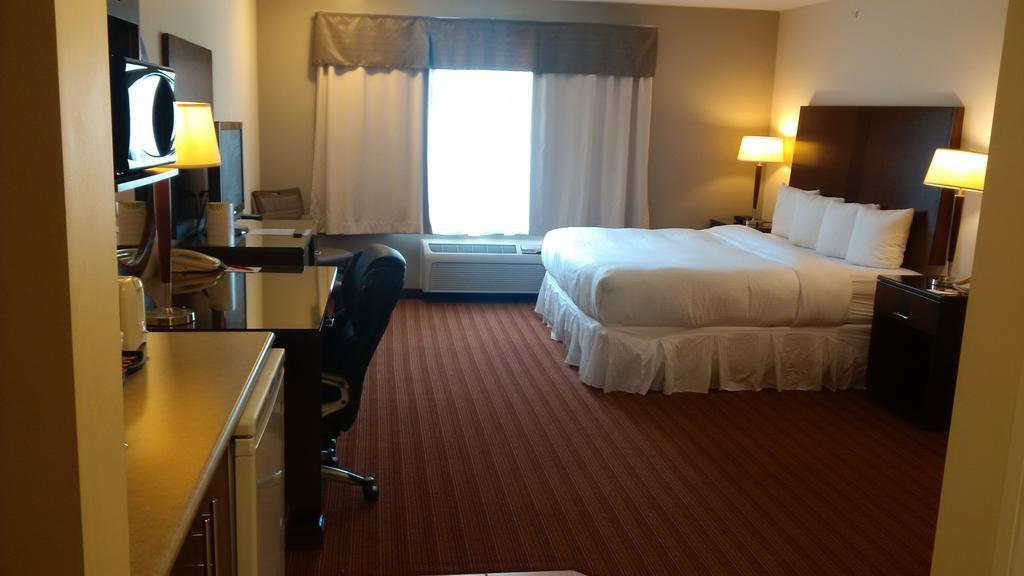 Sigma Inn & Suites Hudson'S Hope Hudson Hope المظهر الخارجي الصورة